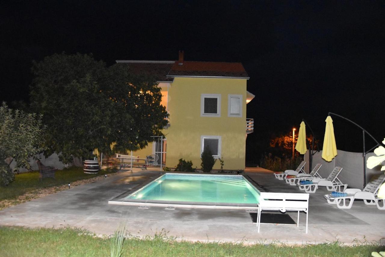 Villa Kutija Sveti Filip i Jakov Eksteriør billede